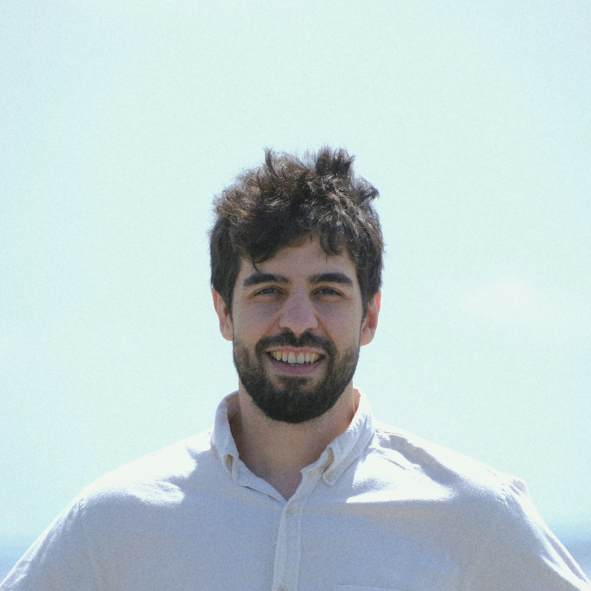 Yasser Bensetti, votre interlocuteur pour la conception 3D et les formations.